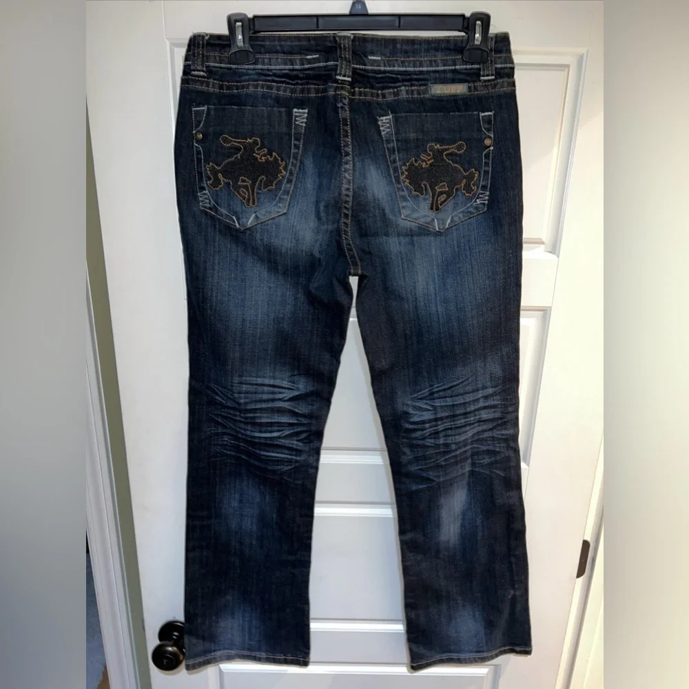 Cowgirl Tuff let er buck 32 x 31” dark denim jeans embroidery - Picture 5 of 12